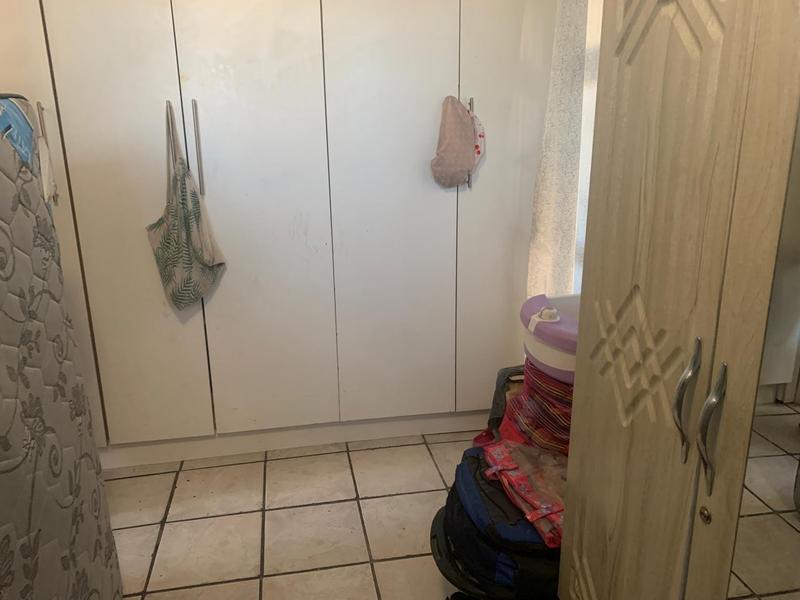 5 Bedroom Property for Sale in Russels Rest Western Cape